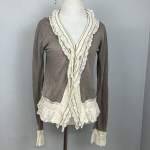 Y2K Tan and Cream Ruffle Single Button Sweater Top